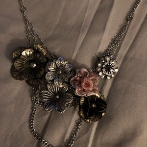 Silver Tone Adjustable Length Flower Necklace